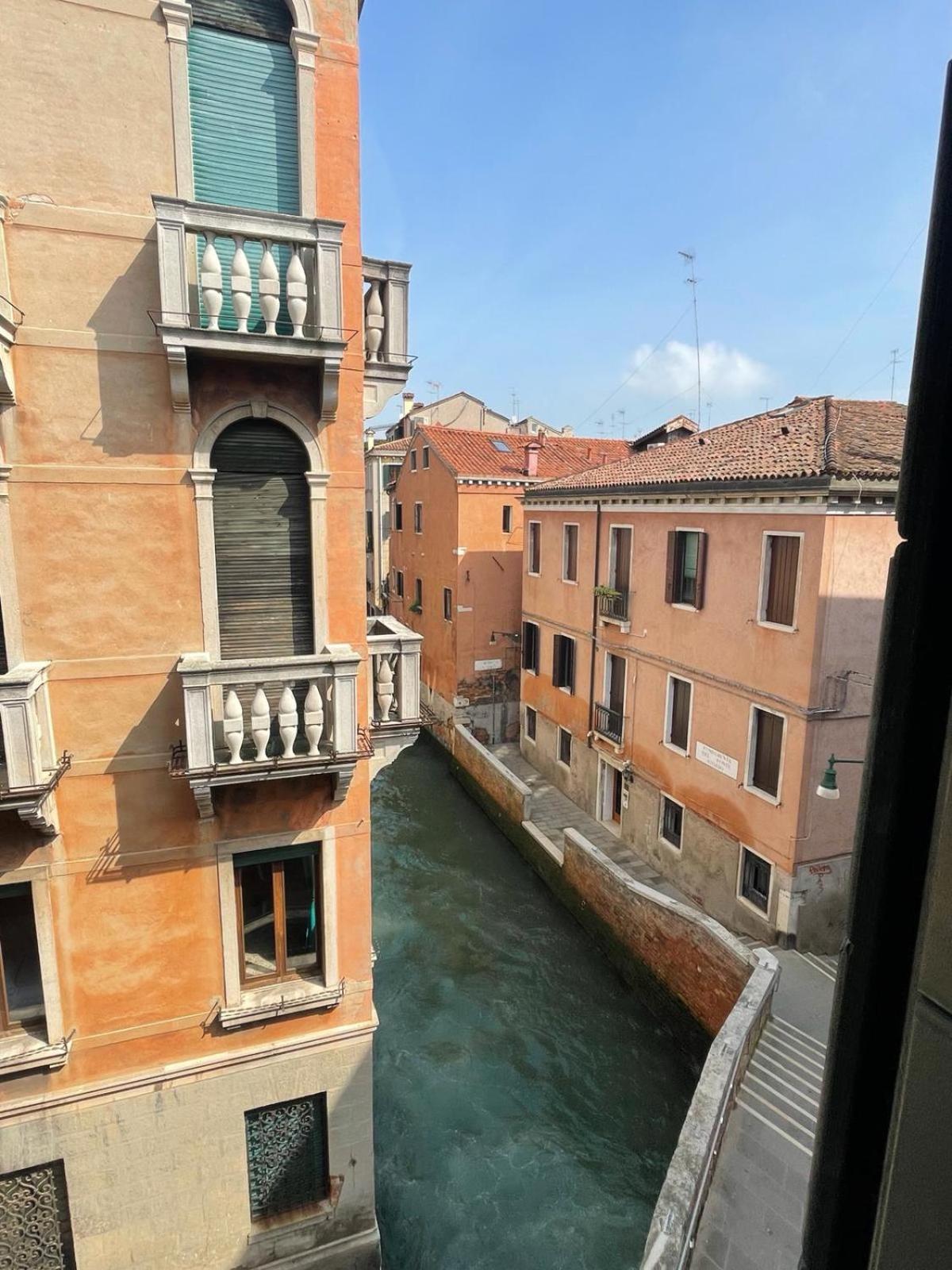 Guesthouse Ca' San Marcuola 2 Veneza Exterior foto