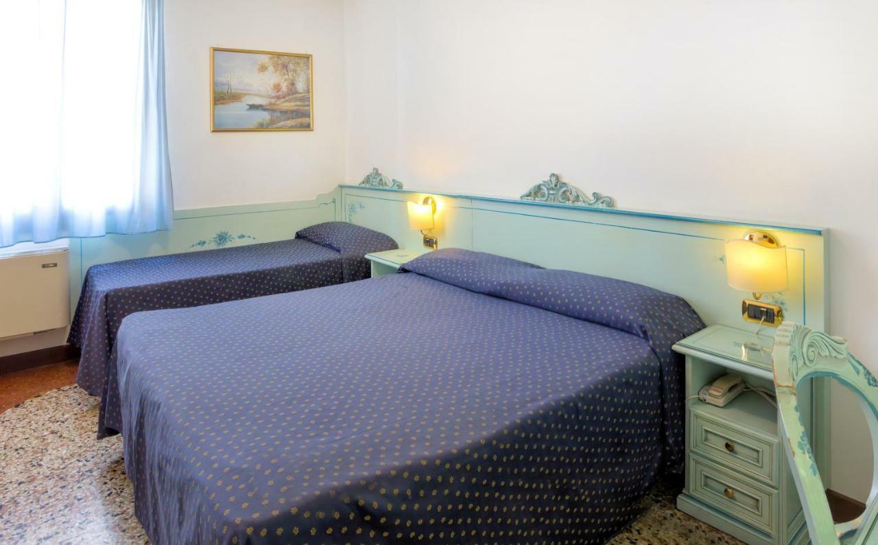 Guesthouse Ca' San Marcuola 2 Veneza Exterior foto